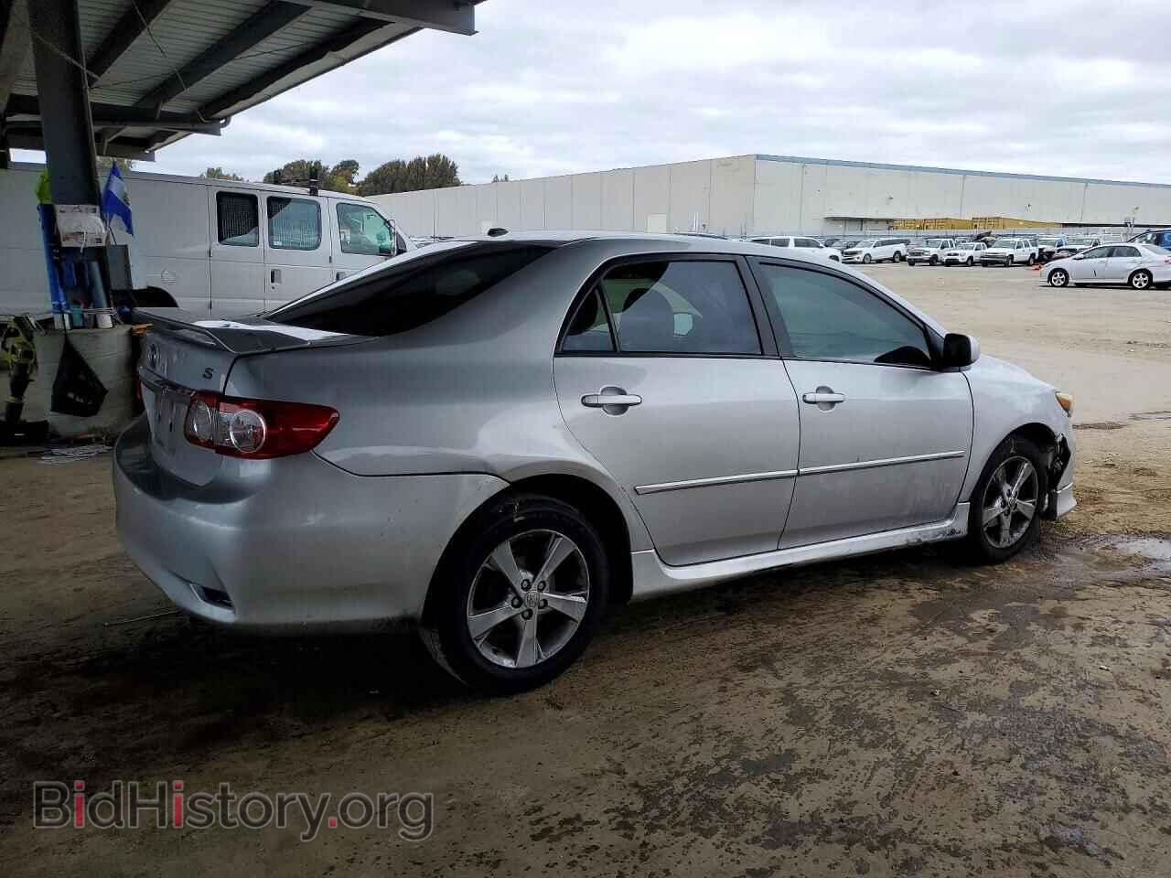 2011 TOYOTA COROLLA - VIN: 2T1BU4EE5BC616973 - Фото 3