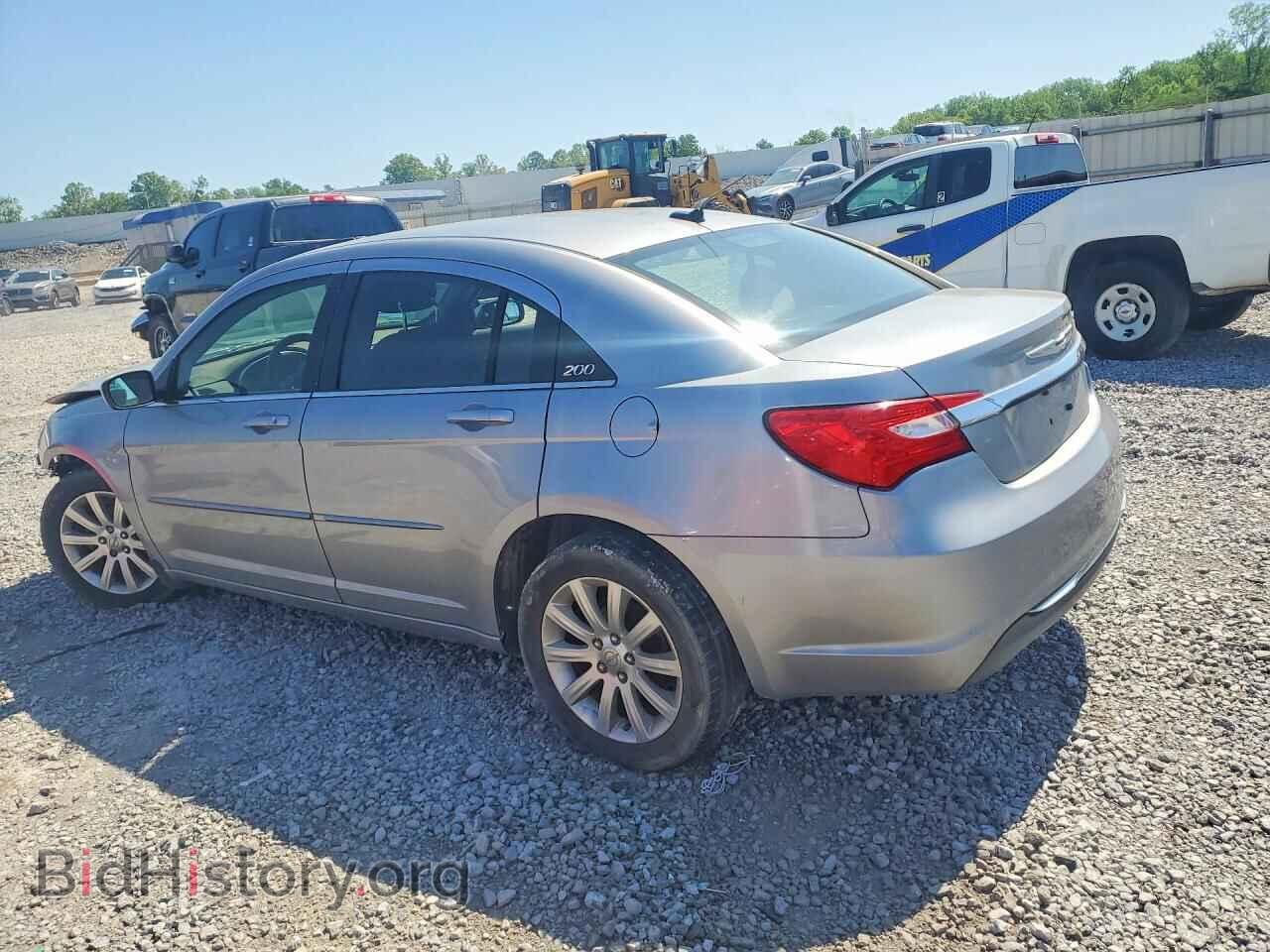2013 CHRYSLER 200 - VIN: 1C3CCBBB5DN721748 - Photo 2