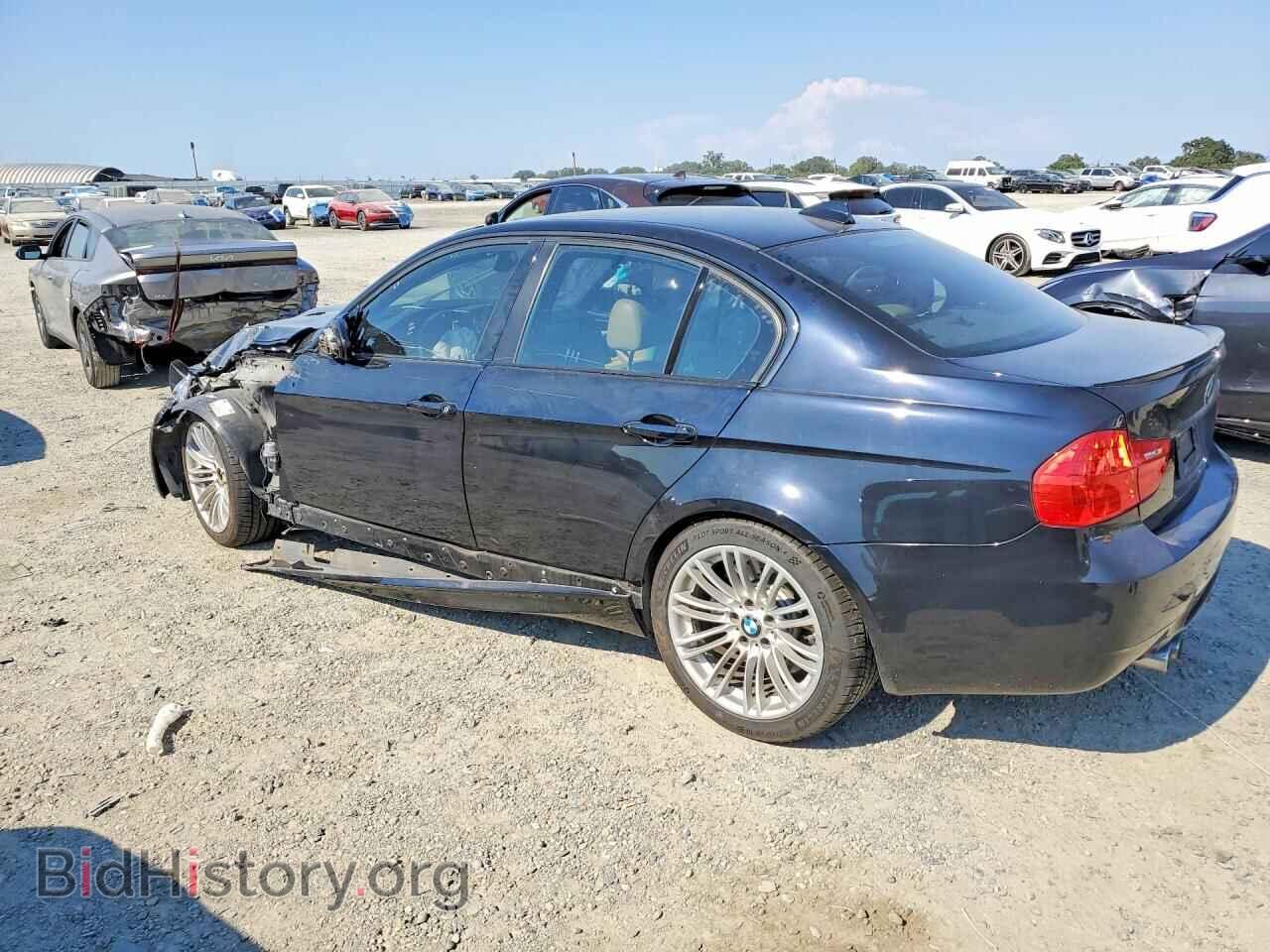 2011 BMW M3 - VIN: WBSPM9C54BE202465 - Photo 2