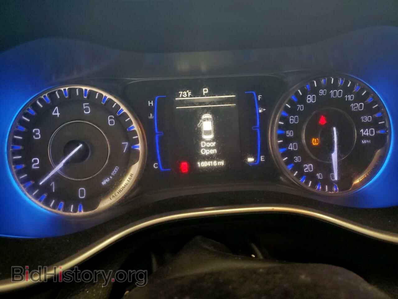 2015 CHRYSLER 200 - VIN: 1C3CCCAB1FN754918 - Фото 9