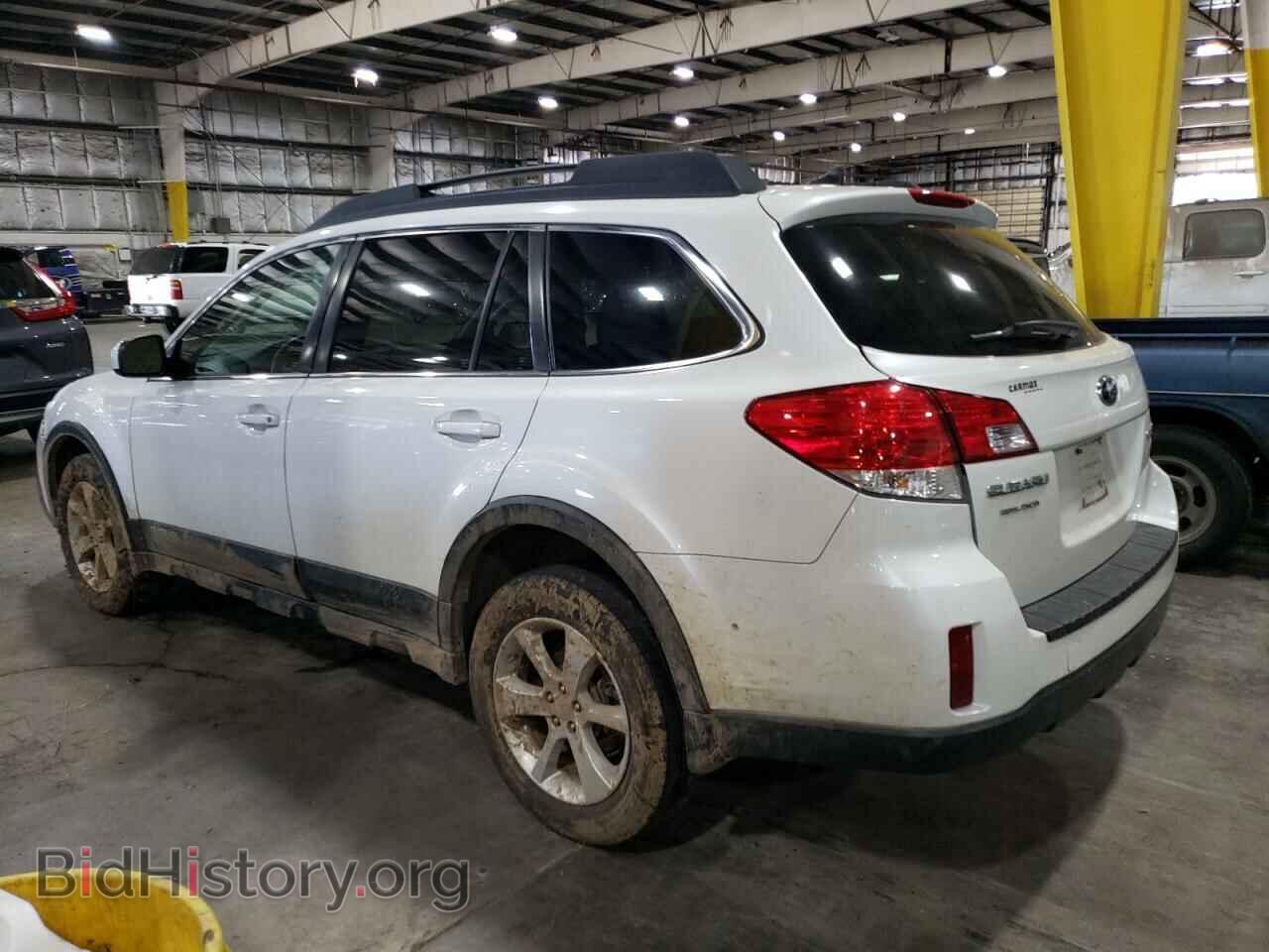 2014 SUBARU OUTBACK - VIN: 4S4BRBCC7E3208264 - Photo 2