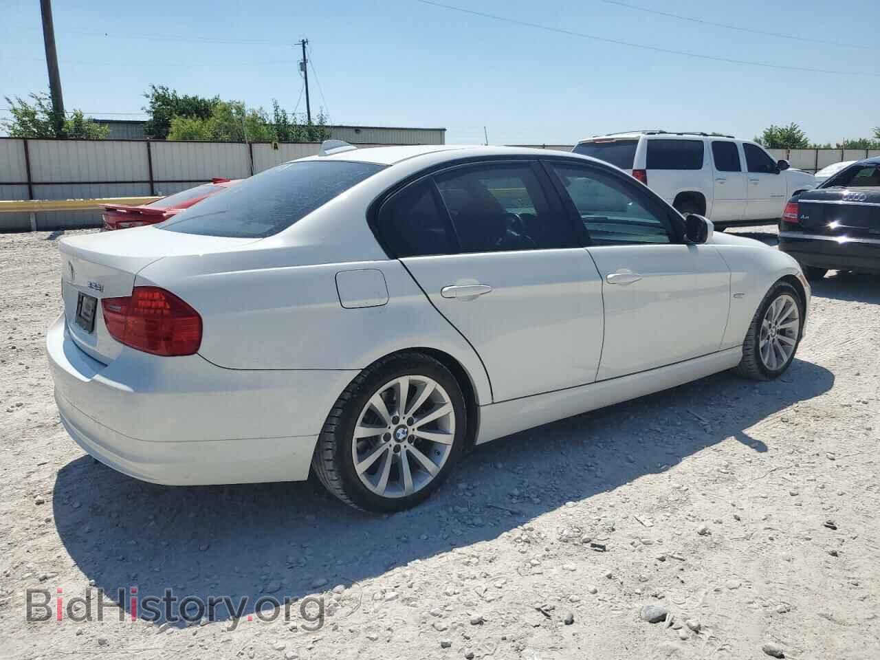 2011 BMW 3 SERIES - VIN: WBAPH7C55BE131385 - Фото 3