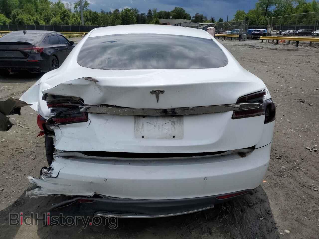 2014 TESLA MODEL S - VIN: 5YJSA1H16EFP44977 - Фото 6