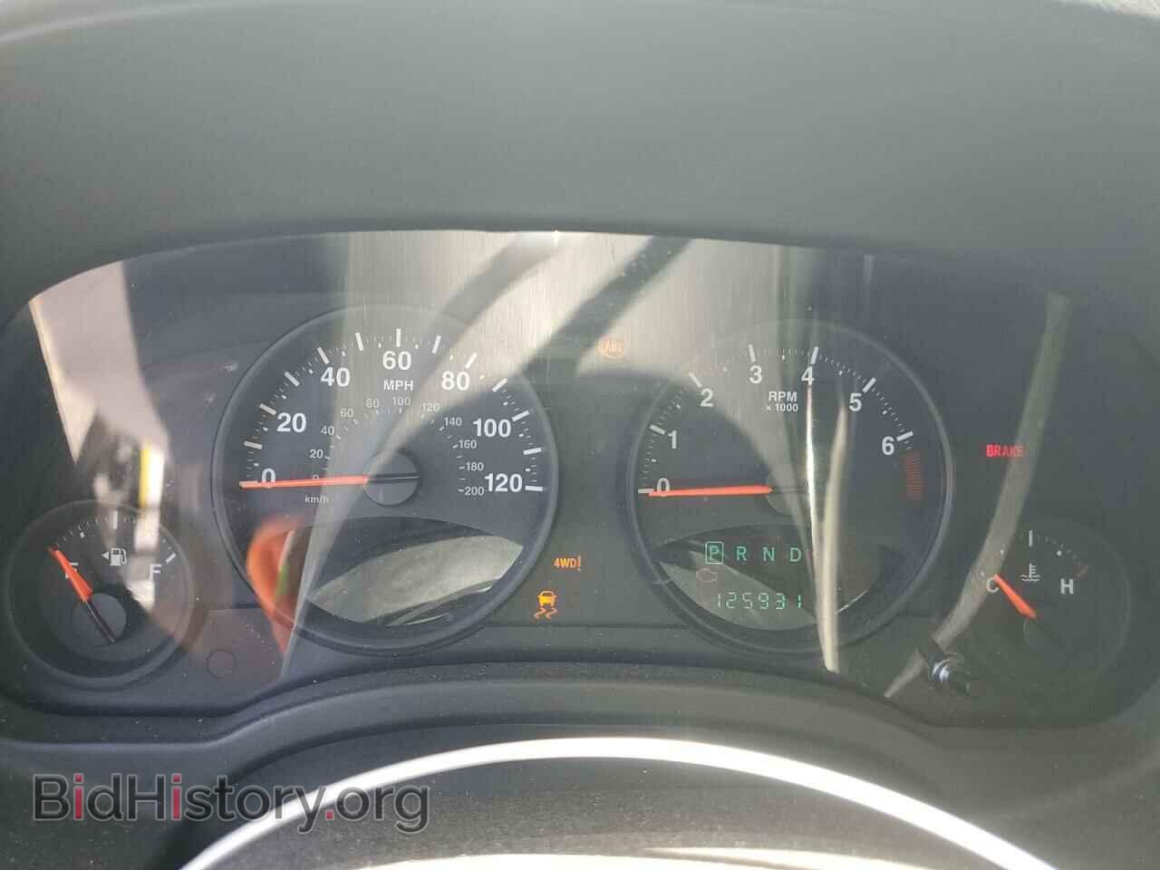 2010 JEEP COMPASS - VIN: 1J4NF4FB8AD584737 - Фото 9