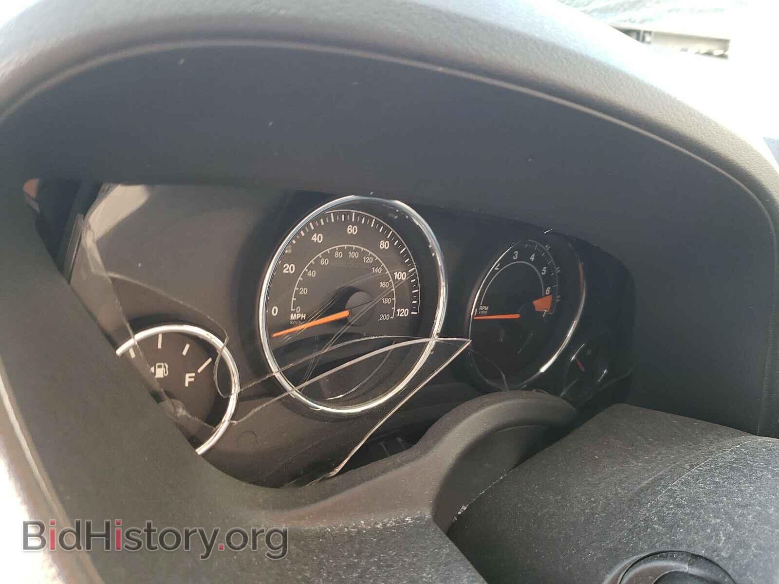 2014 JEEP COMPASS - VIN: 1C4NJCEB6ED628370 - Photo 8