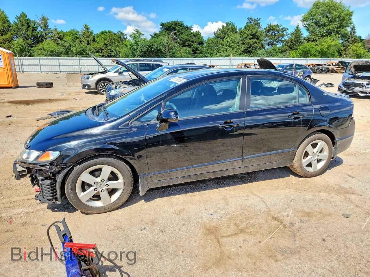 Photo 19XFA1F68BE030320 - HONDA CIVIC 2011