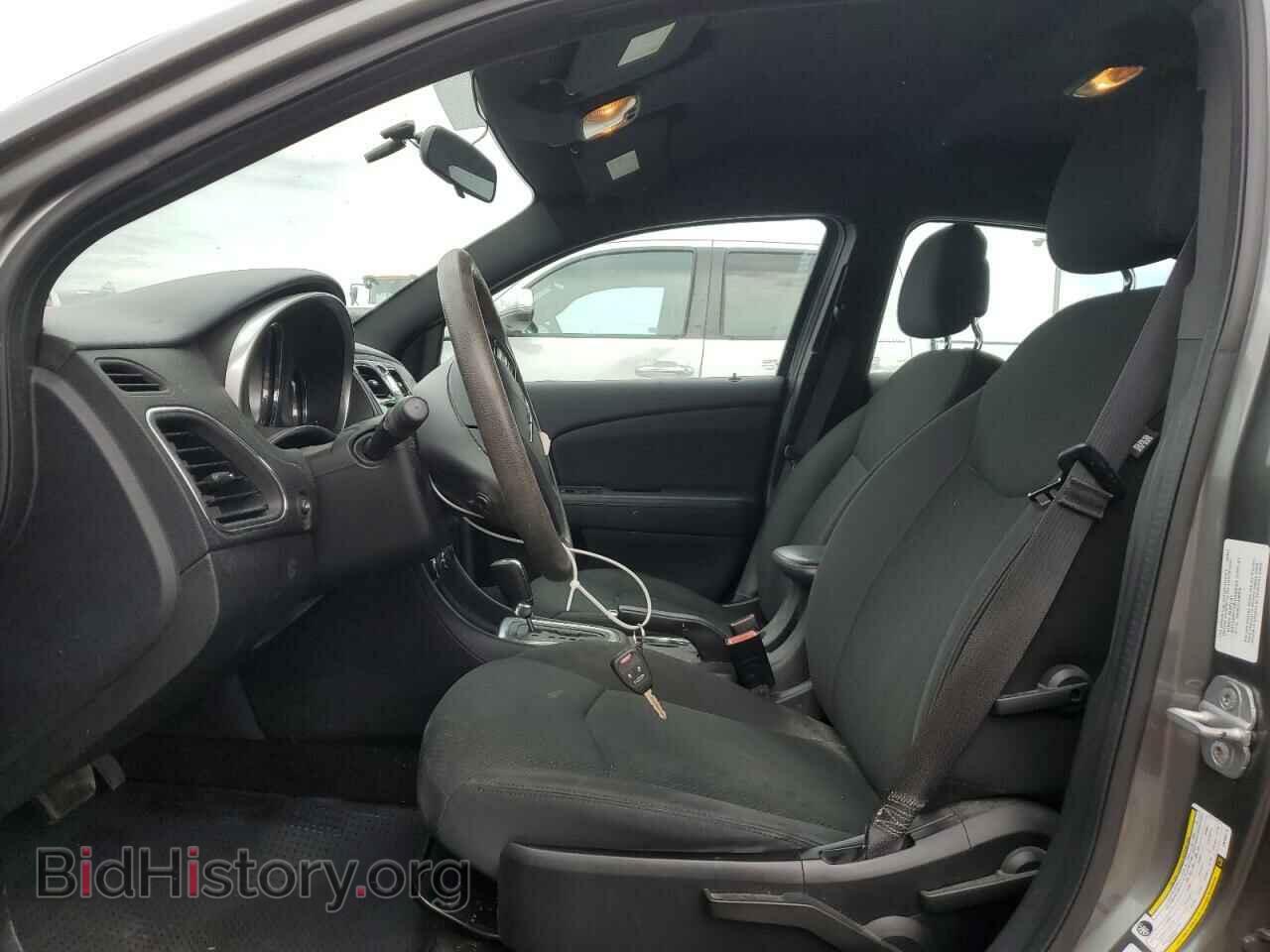 2012 CHRYSLER 200 - VIN: 1C3CCBAB9CN130774 - Фото 7