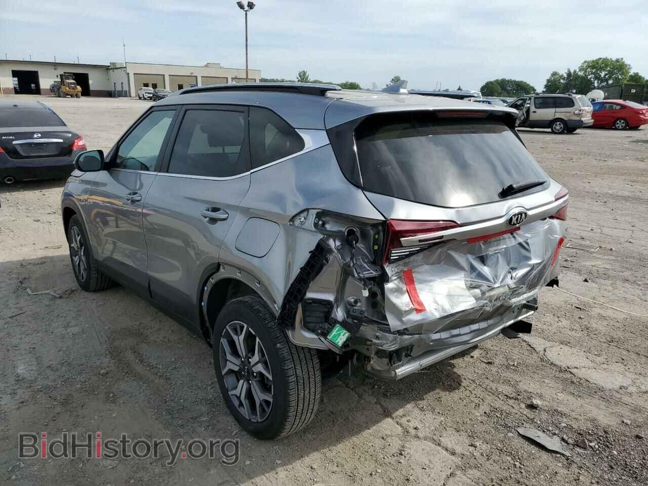 2021 KIA SELTOS - VIN: KNDERCAA6M7130995 - Фото 3