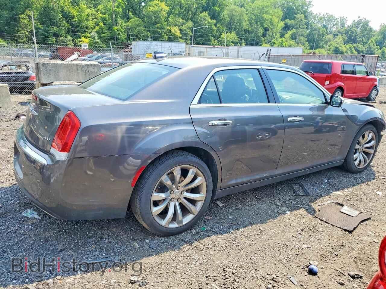 2019 CHRYSLER 300 - VIN: 2C3CCAEG4KH612107 - Фото 3