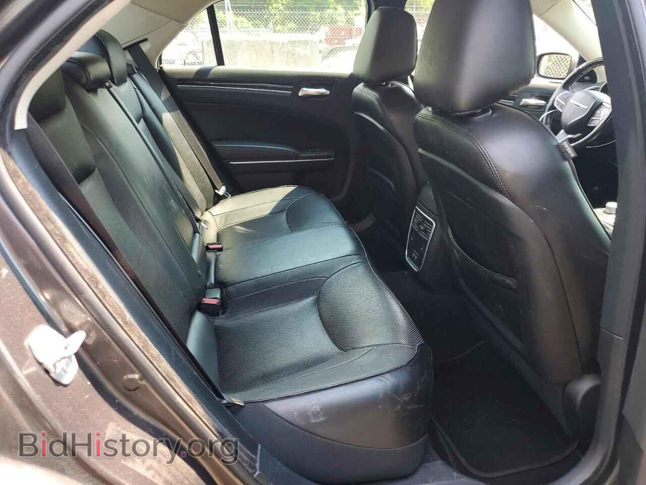 2019 CHRYSLER 300 - VIN: 2C3CCAEG4KH612107 - Фото 10