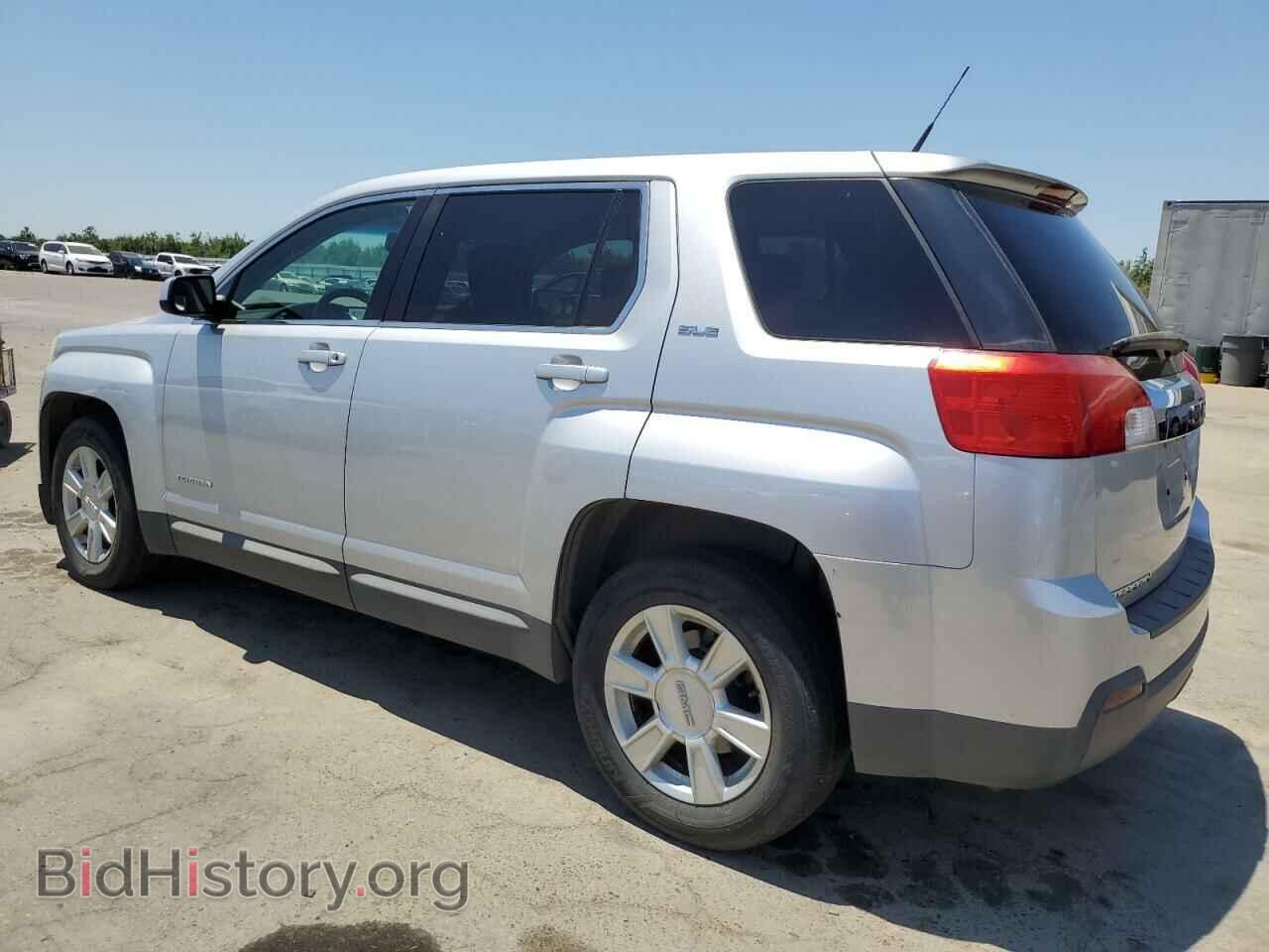 2010 GMC TERRAIN - VIN: 2CTFLCEW2A6285975 - Photo 2