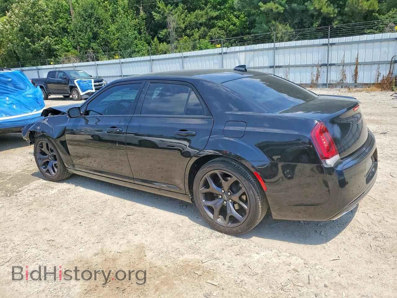 2021 CHRYSLER 300 - VIN: 2C3CCABG2MH520274 - Фото 2