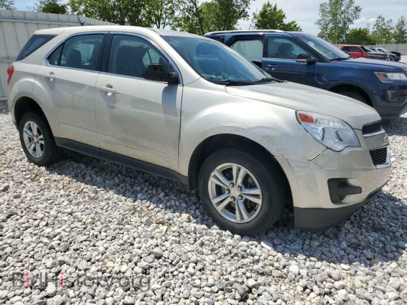 2015 Chevrolet EQUINOX (VIN 2GNALAEK9F6332649) — фото 4 из 15