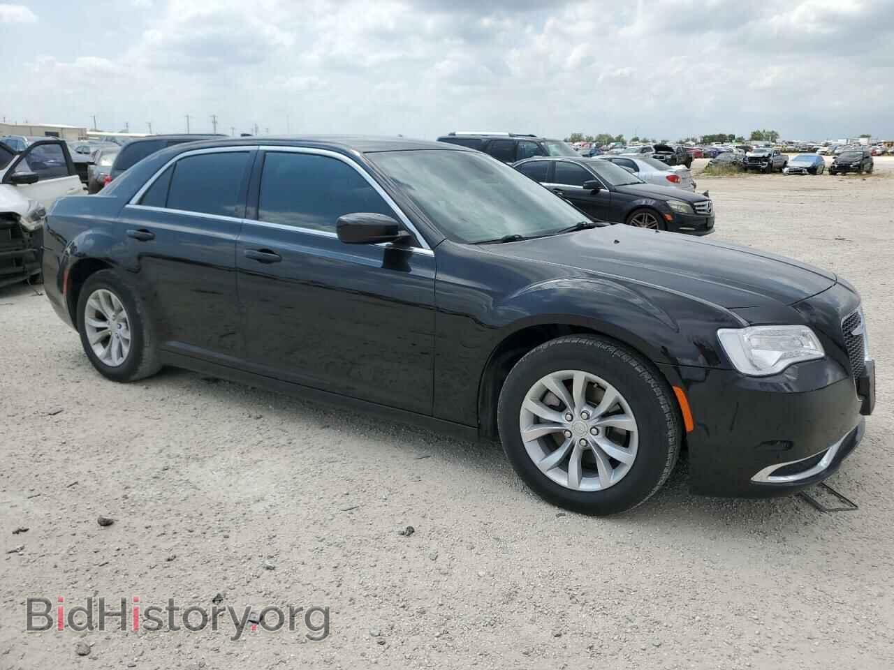 2016 CHRYSLER 300 - VIN: 2C3CCAAG2GH224354 - Фото 4