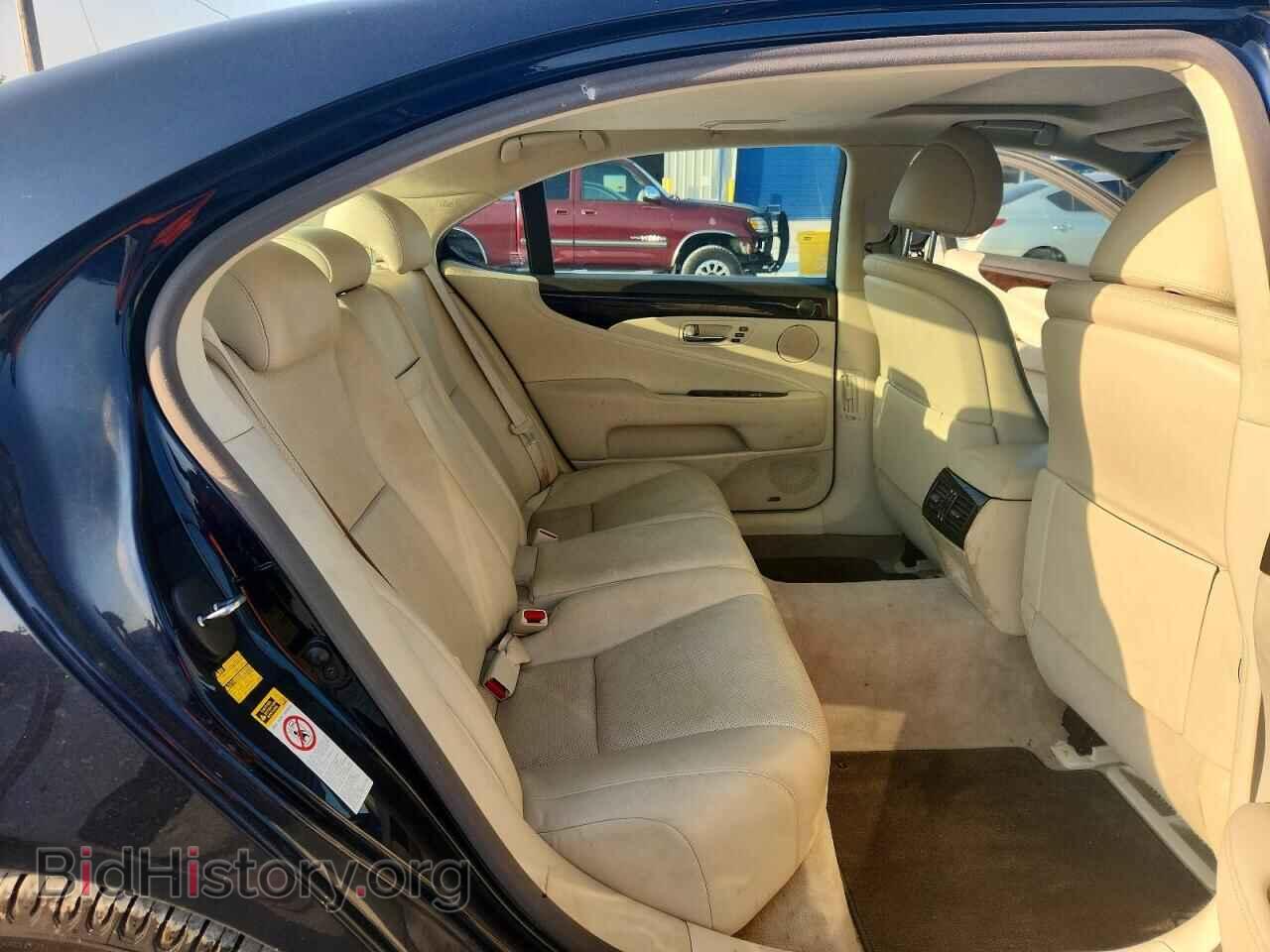 2007 LEXUS LS460 - VIN: JTHGL46F975015360 - Photo 10