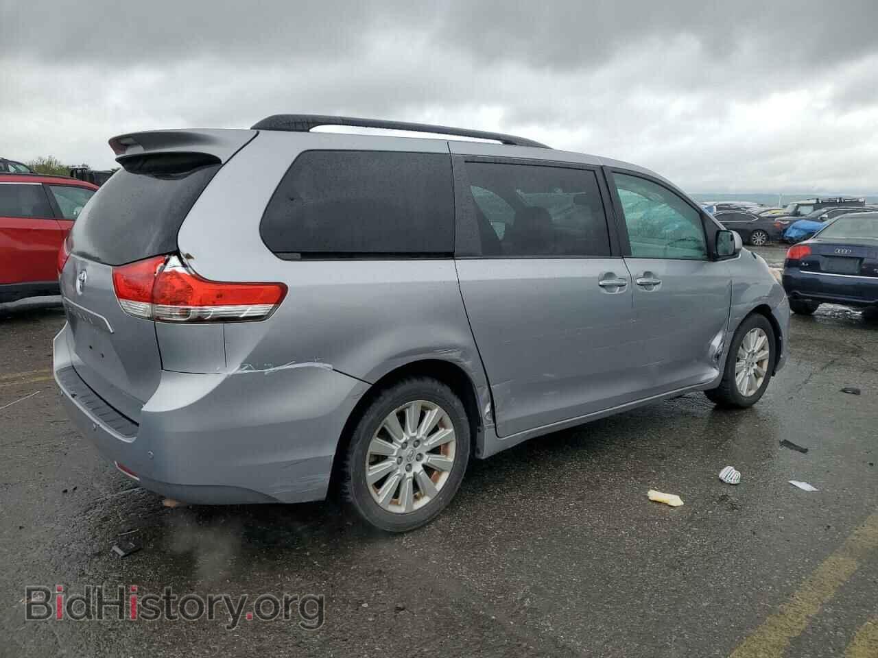 2013 TOYOTA All Models - VIN: 5TDDK3DC8DS056594 - Photo 3