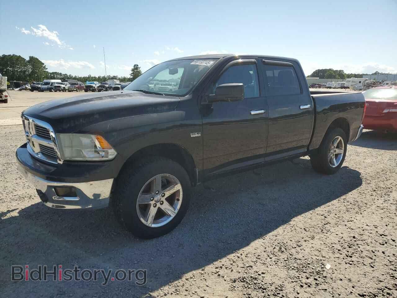 Photo 1D7RV1CTXBS617925 - DODGE All Models 2011