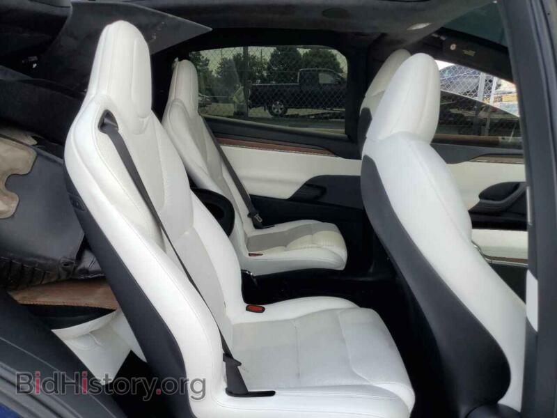 2022 Tesla MODEL X (VIN 7SAXCBE53NF360929) — photo 10 of 12