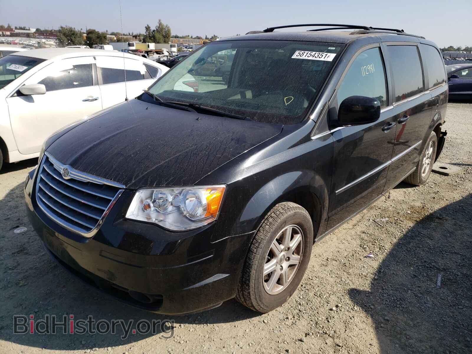 2010 CHRYSLER MINIVAN - VIN: 2A4RR8DXXAR495263 - Фото 2