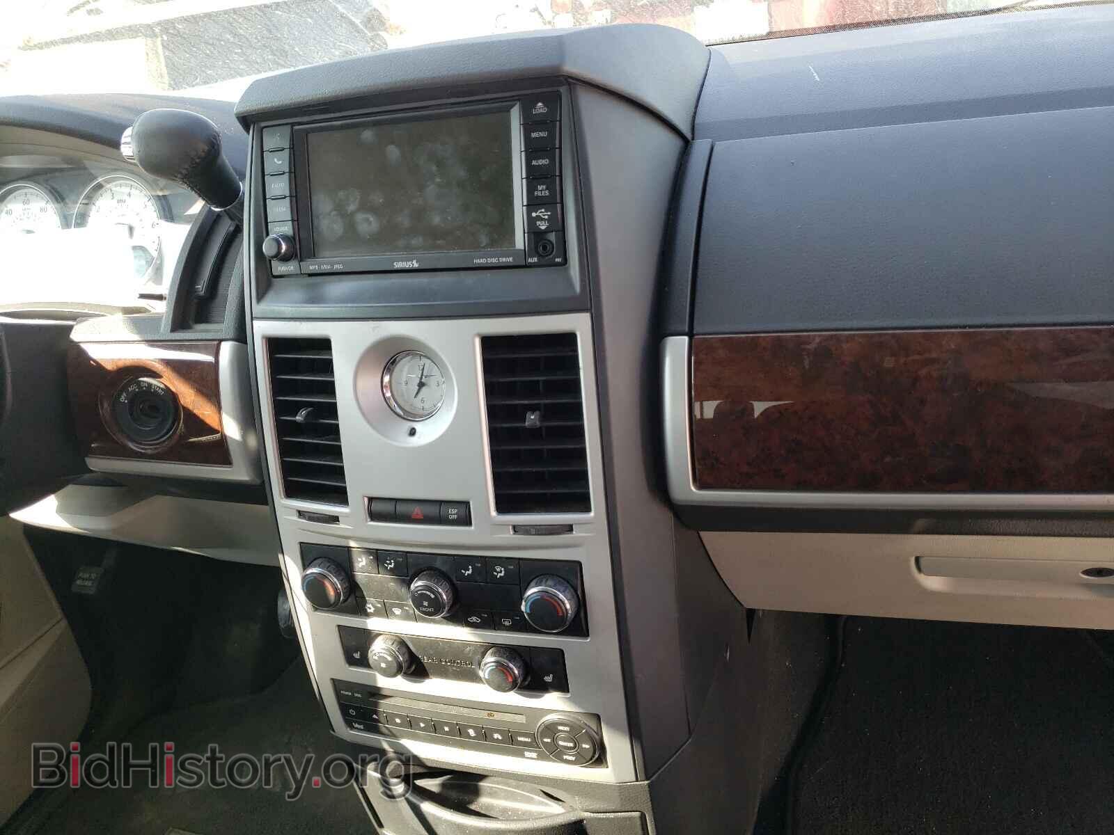 2010 CHRYSLER MINIVAN - VIN: 2A4RR8DXXAR495263 - Фото 9