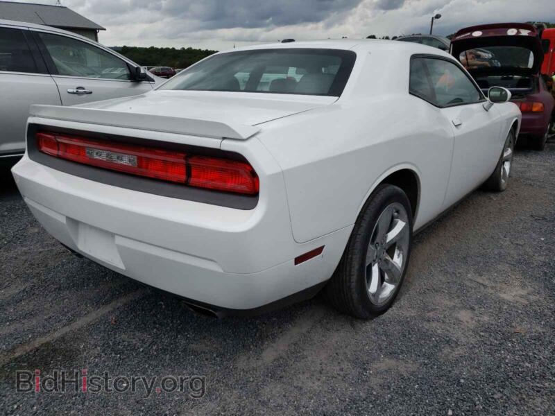 2012 Dodge CHALLENGER (VIN 2C3CDYAG5CH124667) — фото 4 из 10