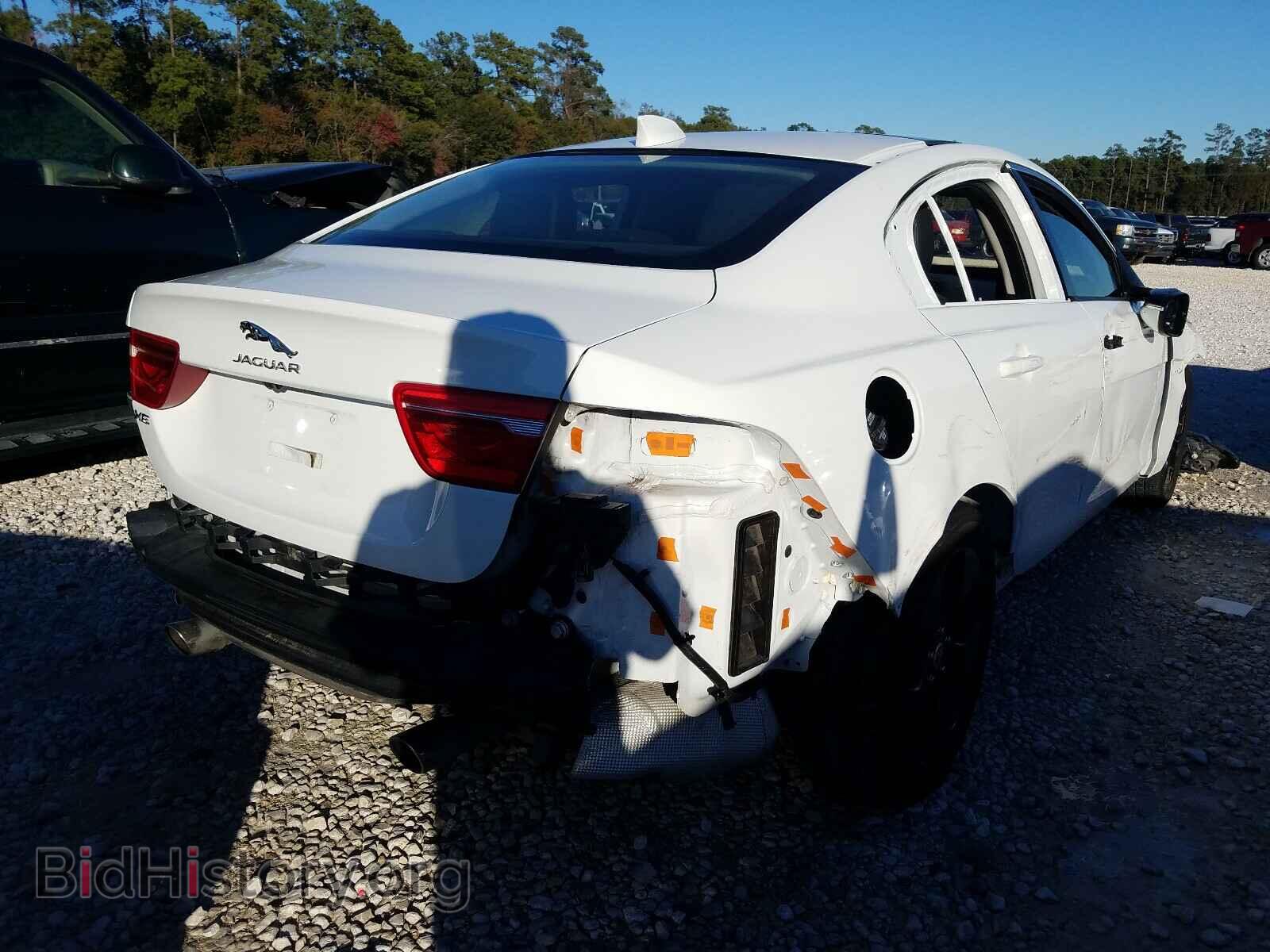 2017 JAGUAR XE - VIN: SAJAR4BG3HA977314 - Фото 4