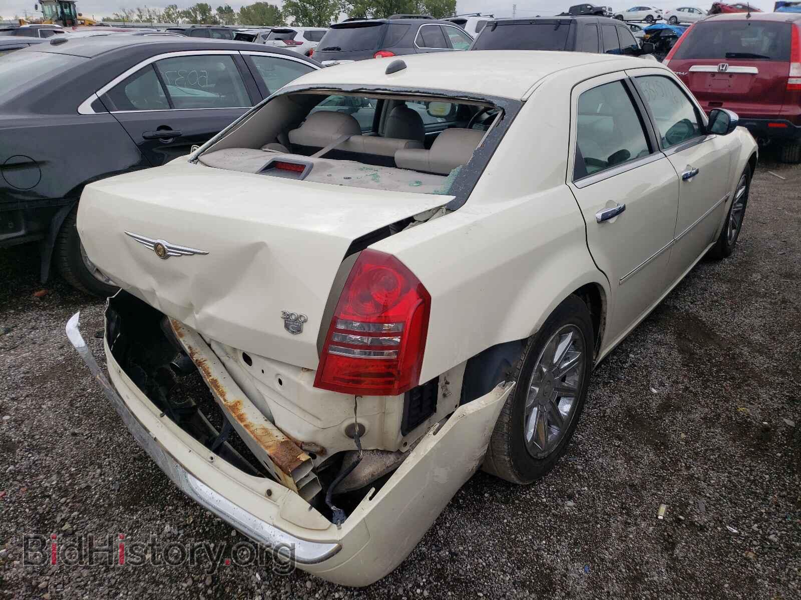 2006 CHRYSLER 300 - VIN: 2C3LA63H76H116075 - Фото 4