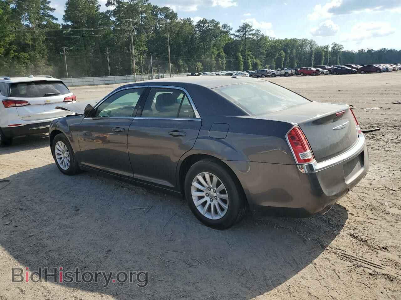 2014 CHRYSLER 300 - VIN: 2C3CCAAG1EH118927 - Фото 2