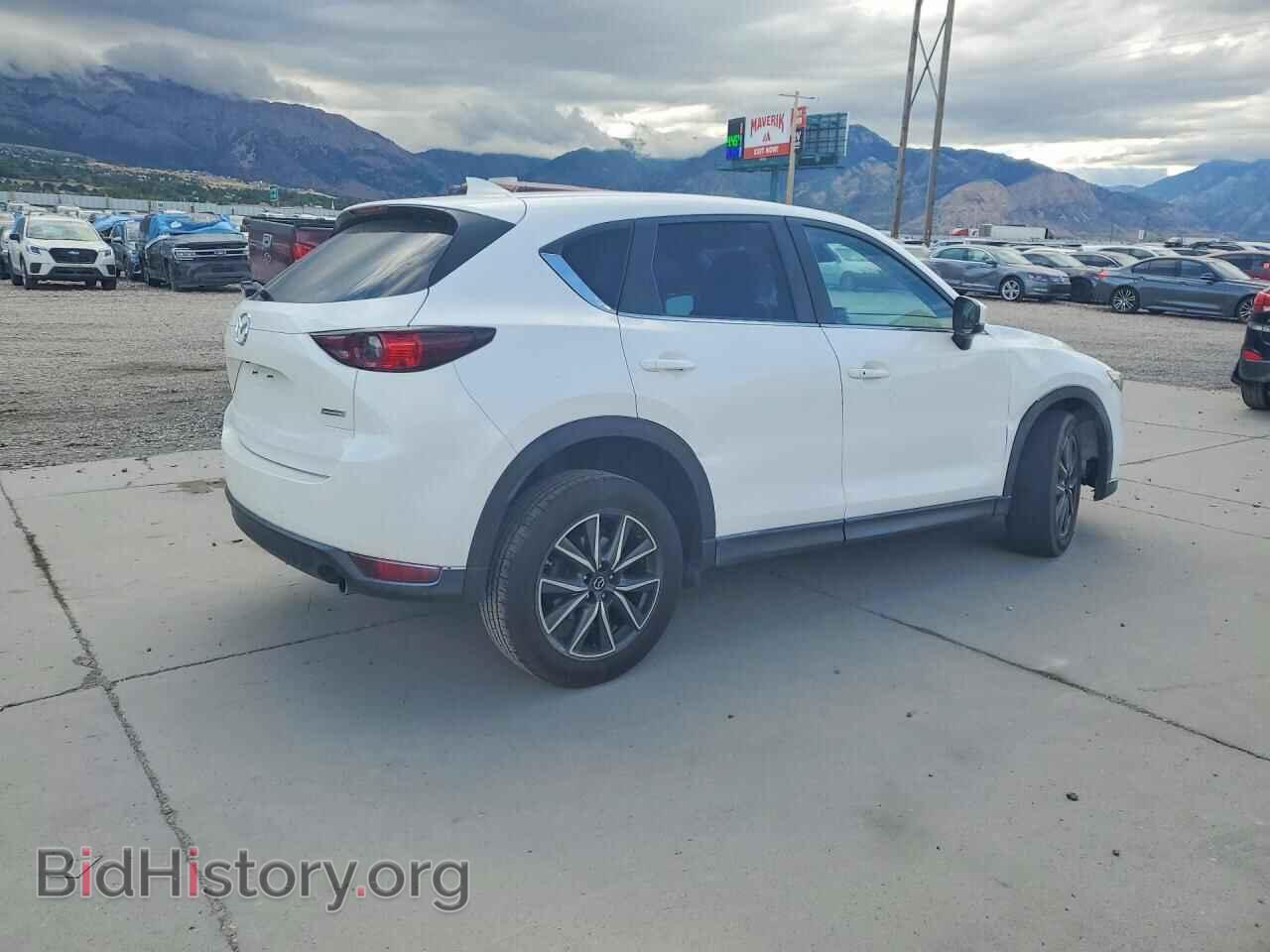 2018 MAZDA CX-5 - VIN: JM3KFBCM2J0403228 - Photo 3
