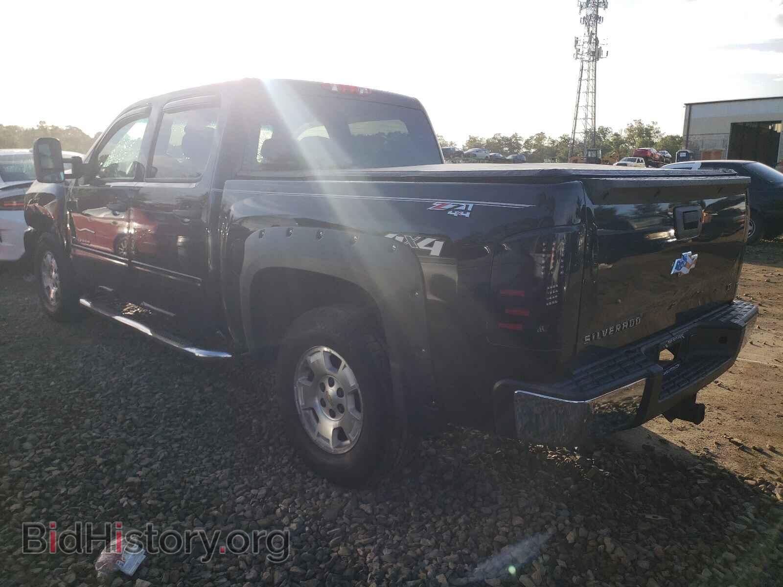 2011 CHEVROLET SILVERADO - VIN: 3GCPKSE33BG365701 - Фото 3