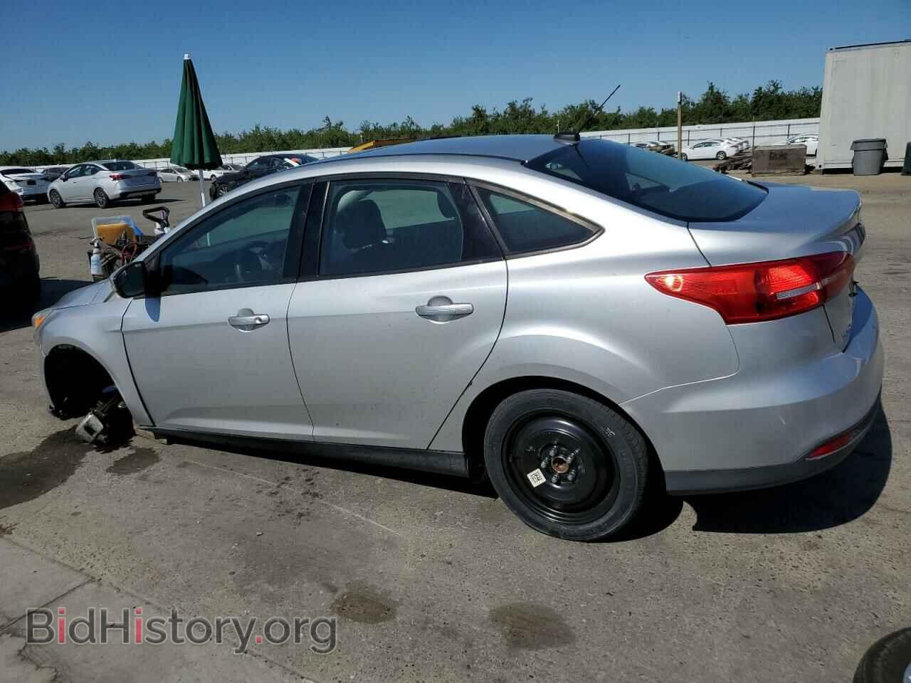 2016 FORD FOCUS - VIN: 1FADP3F25GL348592 - Фото 2