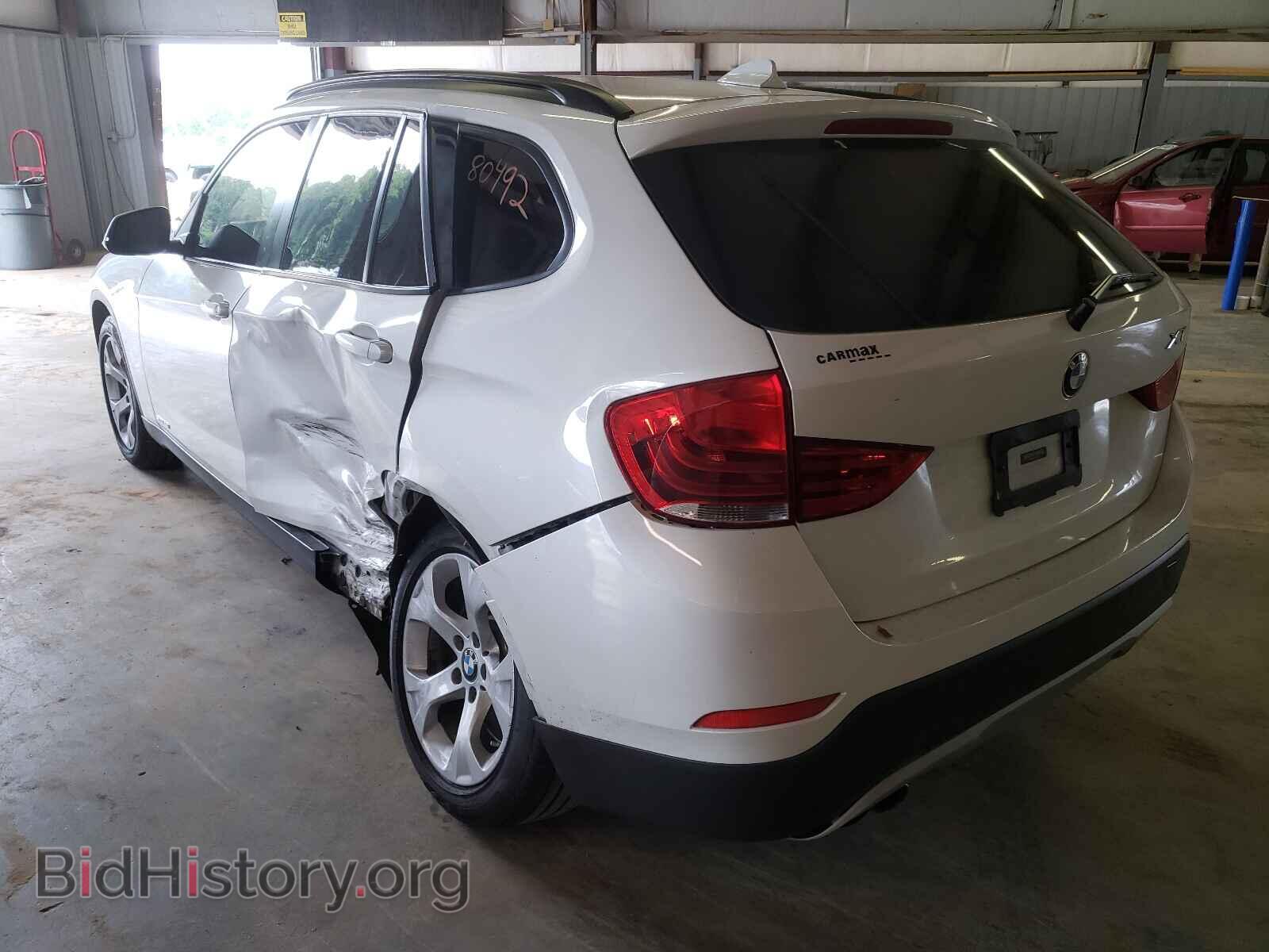 2015 BMW X1 - VIN: WBAVM1C56FV318219 - Фото 9
