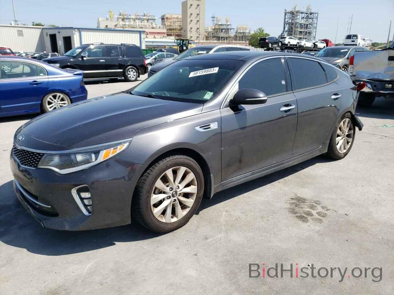 Photo 5XXGT4L37JG247910 - KIA OPTIMA 2018