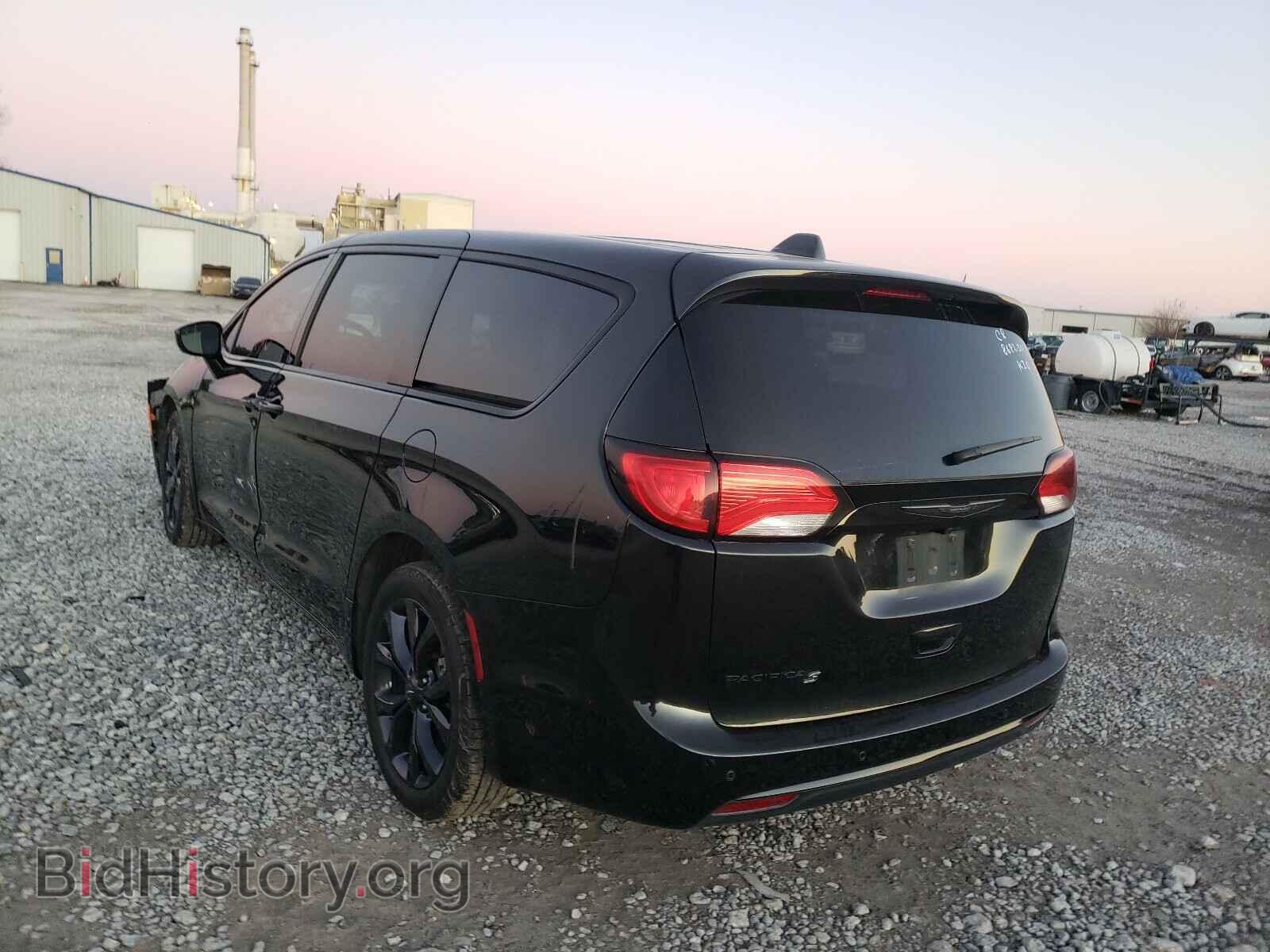 2019 CHRYSLER PACIFICA - VIN: 2C4RC1FG2KR604909 - Фото 3