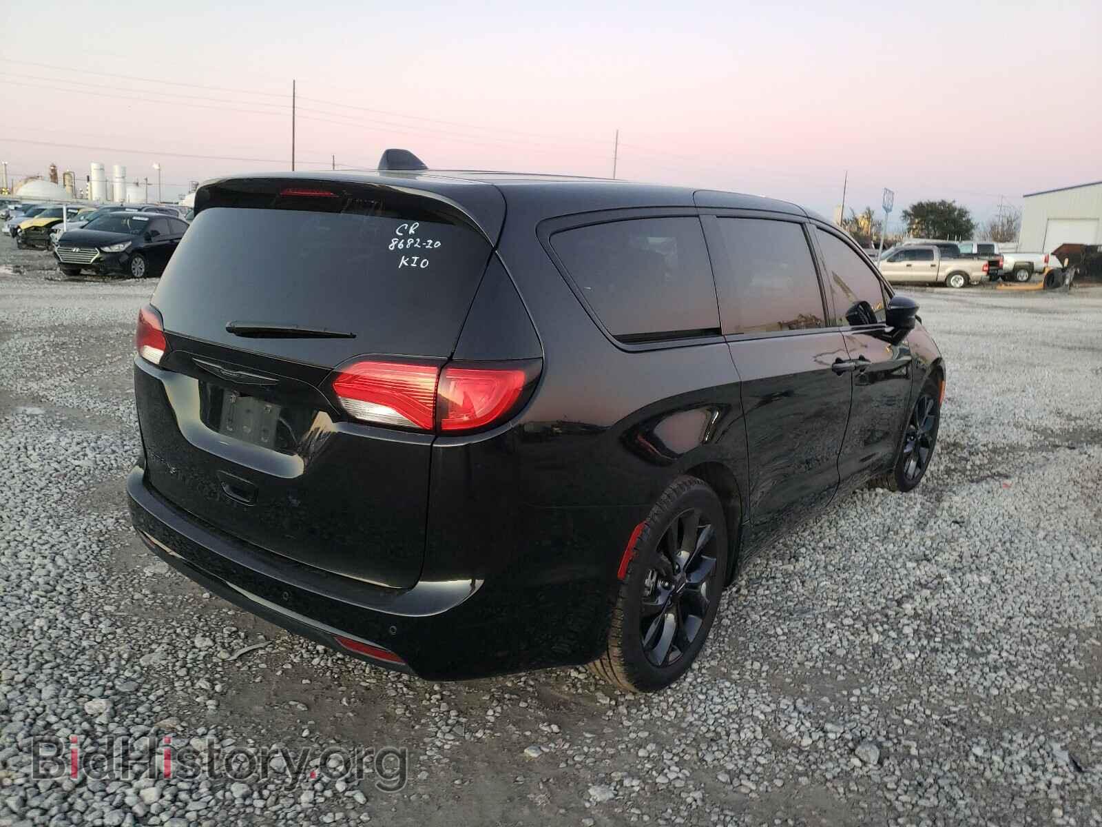 2019 CHRYSLER PACIFICA - VIN: 2C4RC1FG2KR604909 - Фото 4