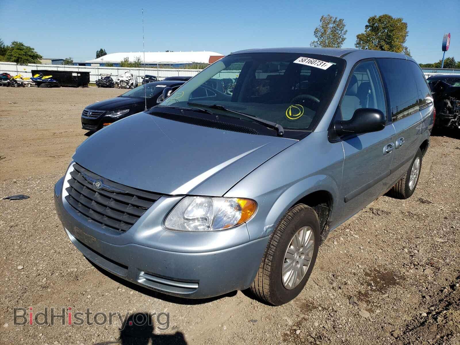 2006 CHRYSLER MINIVAN - VIN: 1A4GP45R16B674920 - Фото 2