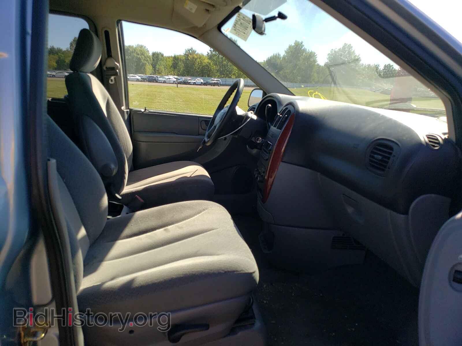 2006 CHRYSLER MINIVAN - VIN: 1A4GP45R16B674920 - Фото 5