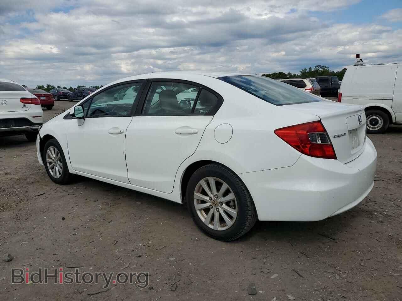 2012 HONDA CIVIC - VIN: 2HGFB2F92CH568581 - Фото 2