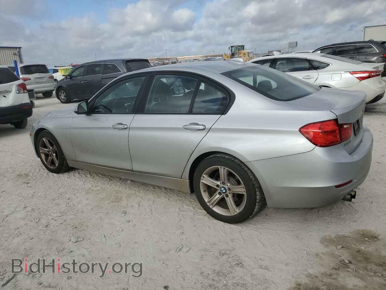 2012 BMW 3 SERIES - VIN: WBA3A5C59CF348618 - Фото 2
