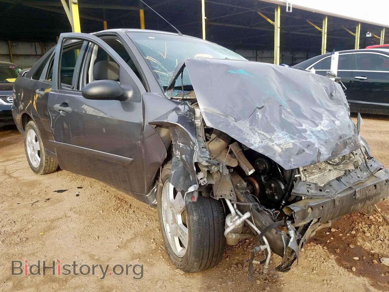 Photo 1FAHP34N97W333798 - FORD FOCUS 2007