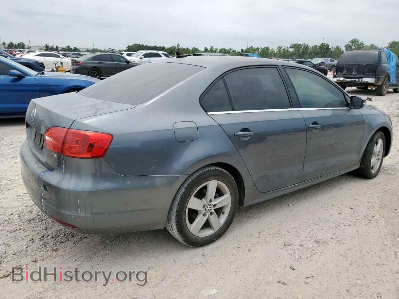 2014 VOLKSWAGEN JETTA - VIN: 3VWLL7AJ9EM267112 - Фото 3