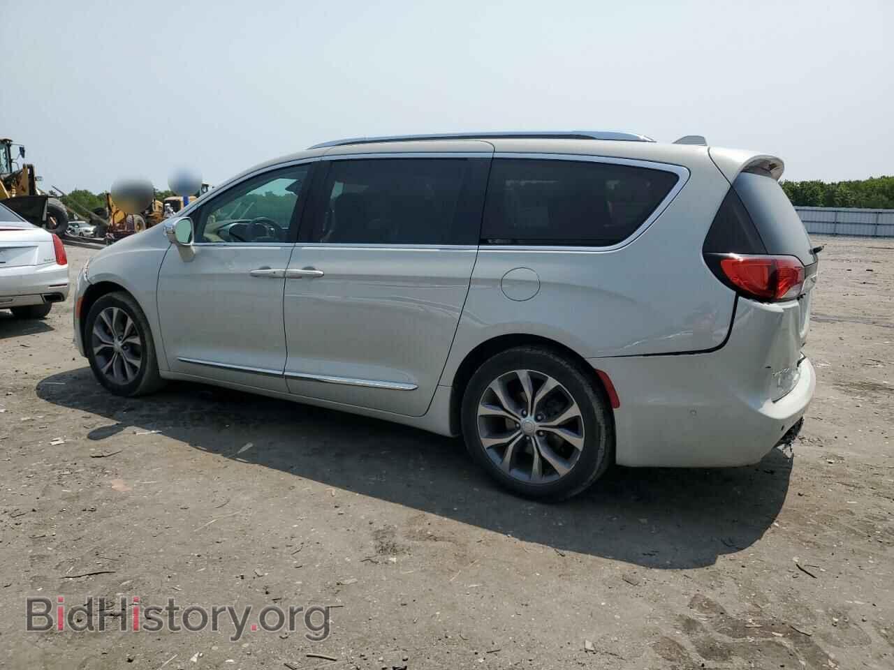2017 CHRYSLER PACIFICA - VIN: 2C4RC1GG7HR721490 - Photo 2