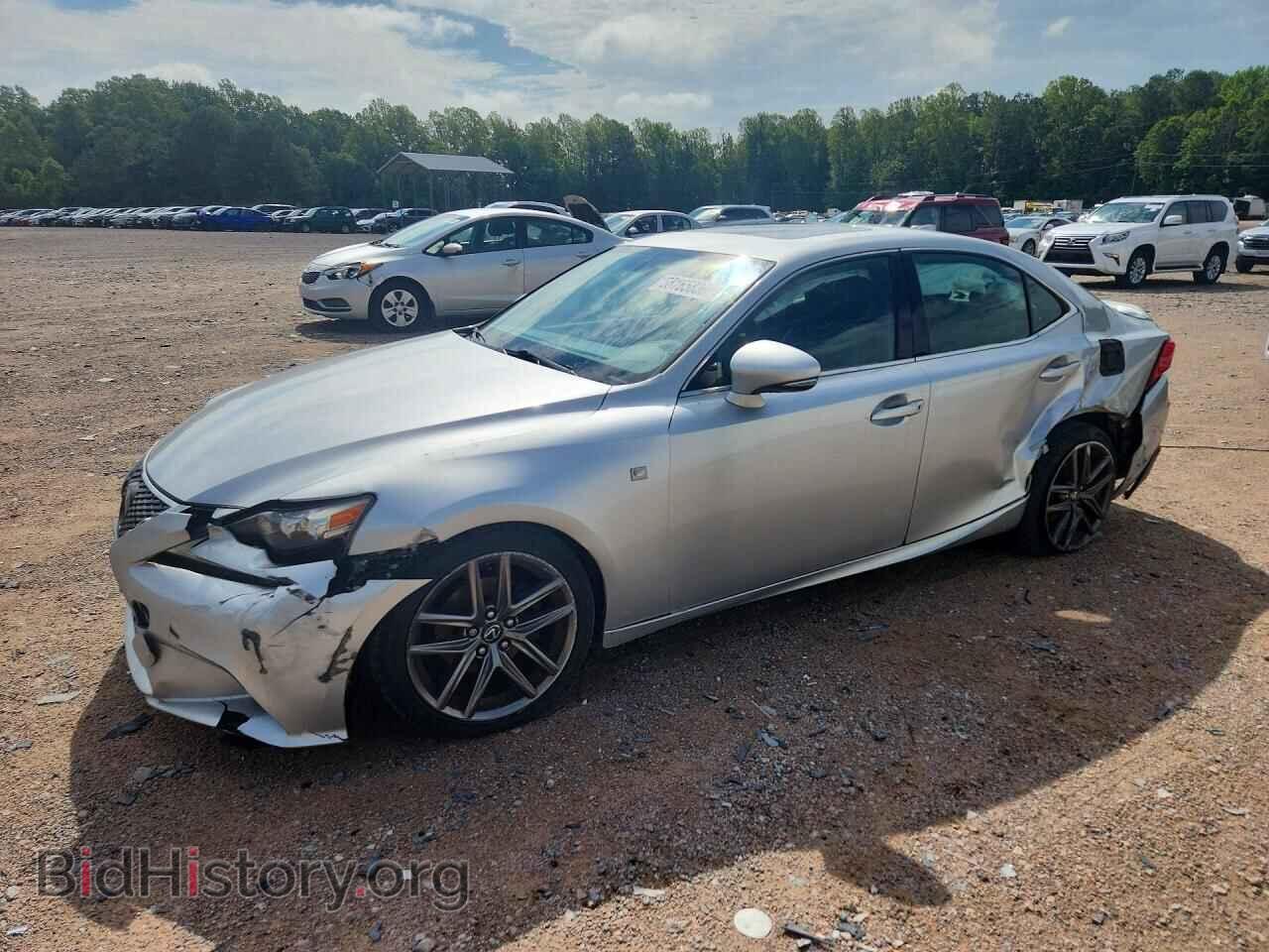 Photo JTHCF1D2XF5017704 - LEXUS IS 2015