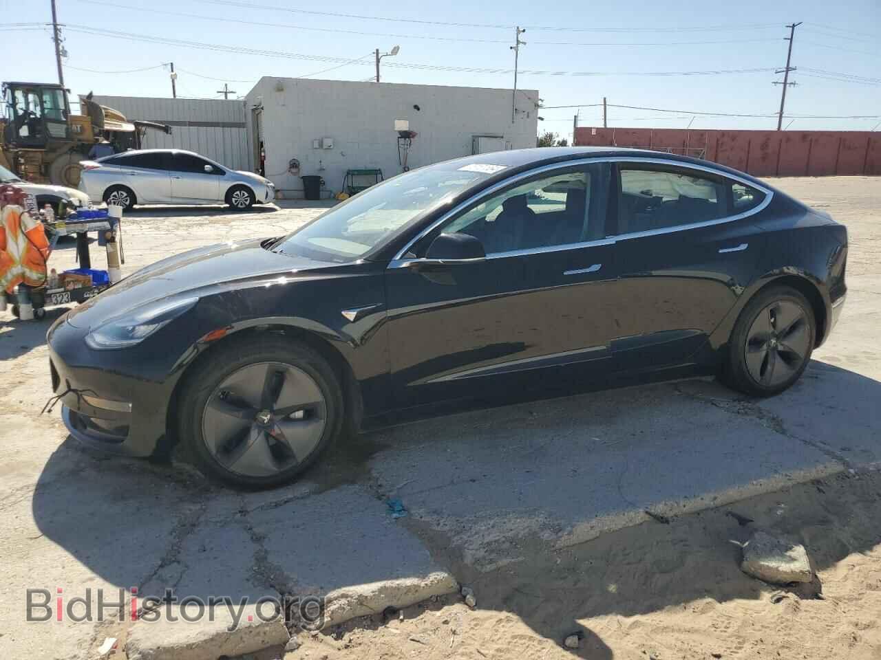 Фотография 5YJ3E1EA7JF045963 - TESLA MODEL 3 2018