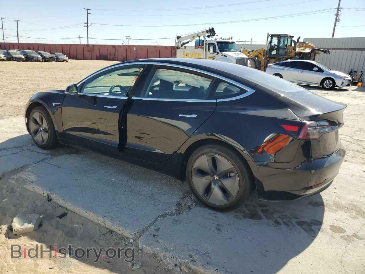 2018 TESLA MODEL 3 - VIN: 5YJ3E1EA7JF045963 - Photo 2