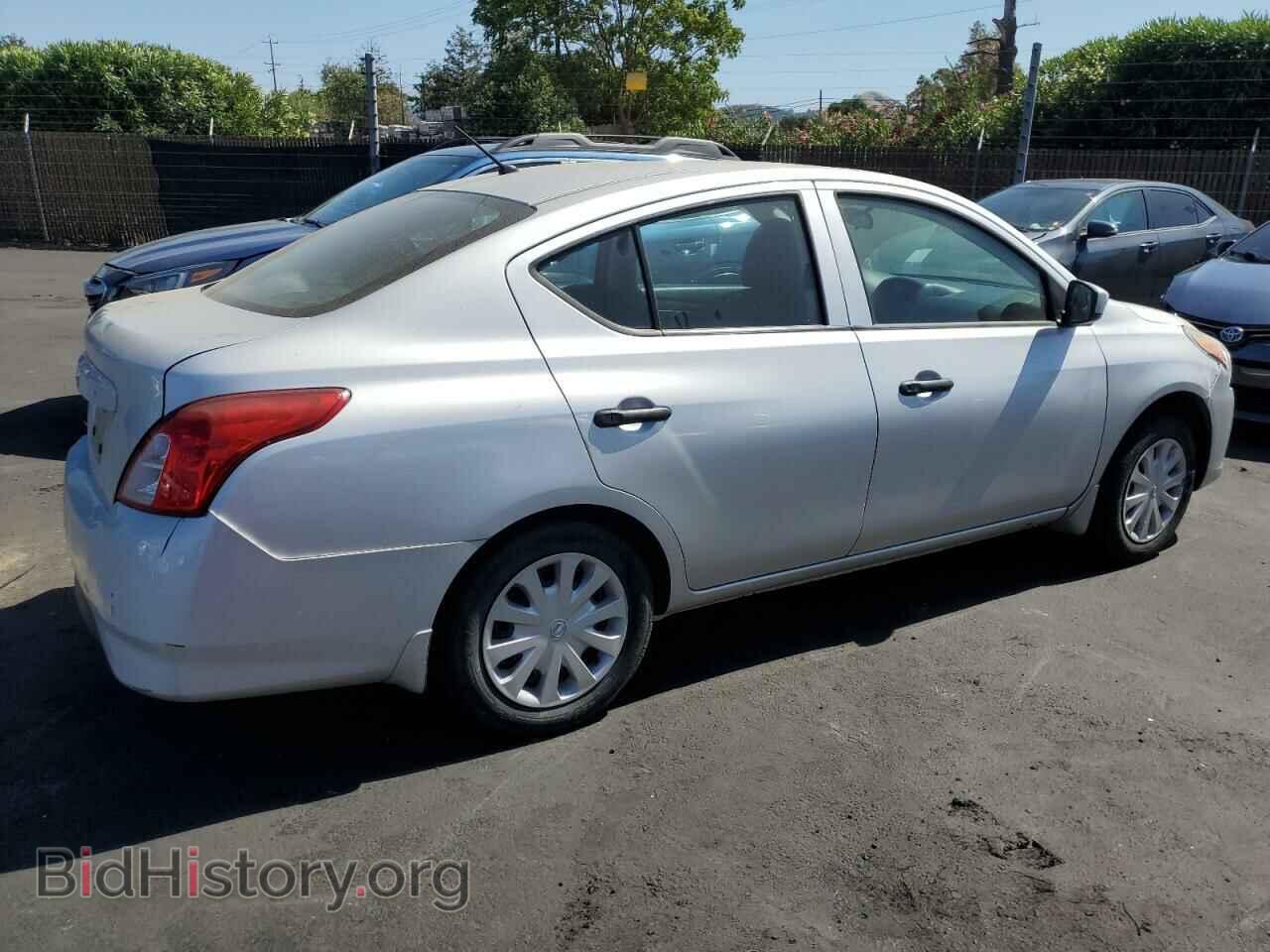 2018 NISSAN VERSA - VIN: 3N1CN7AP1JL813129 - Фото 3
