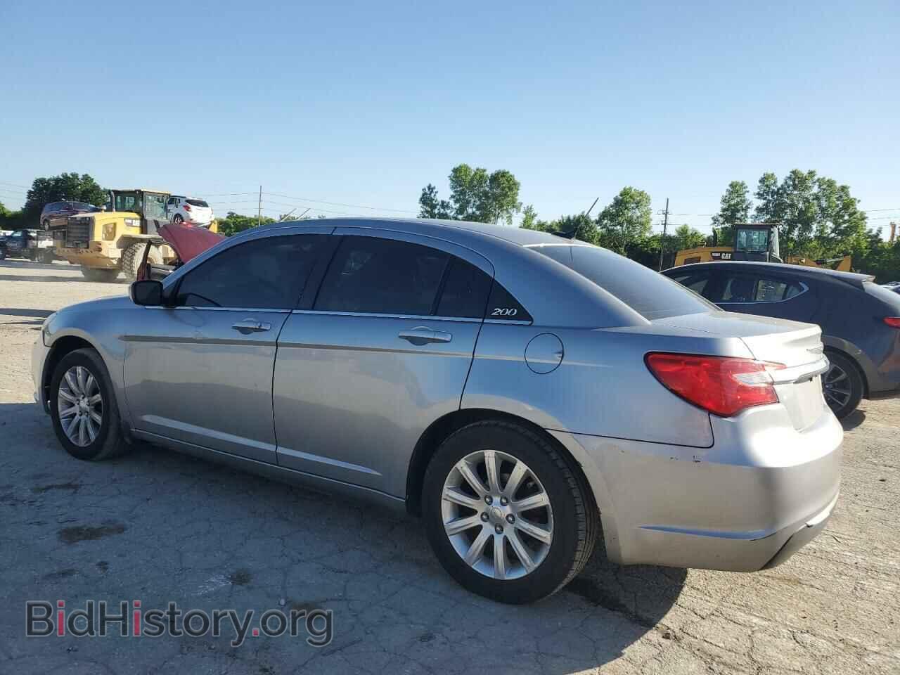 2013 CHRYSLER 200 - VIN: 1C3CCBBB7DN672486 - Photo 2