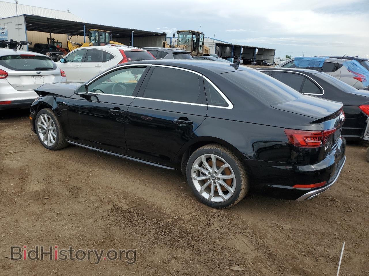 2019 AUDI A4 - VIN: WAUENAF4XKA037719 - Фото 2
