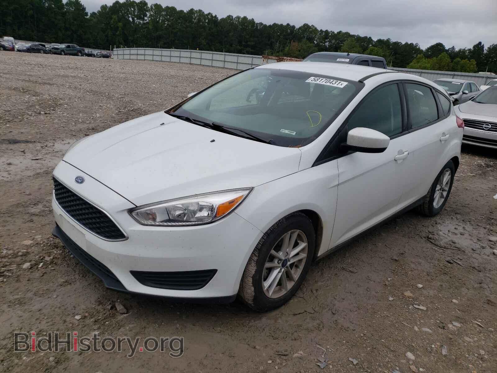 2018 FORD FOCUS - VIN: 1FADP3K23JL319363 - Фото 2