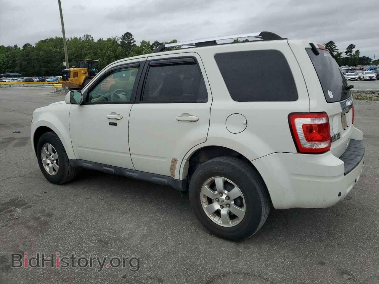 2011 FORD ESCAPE - VIN: 1FMCU0E77BKB15172 - Фото 2